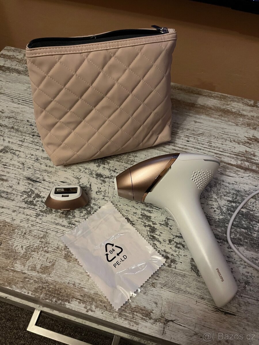 Philips Lumea IPL 9900 BRI950/01 Epilátor
