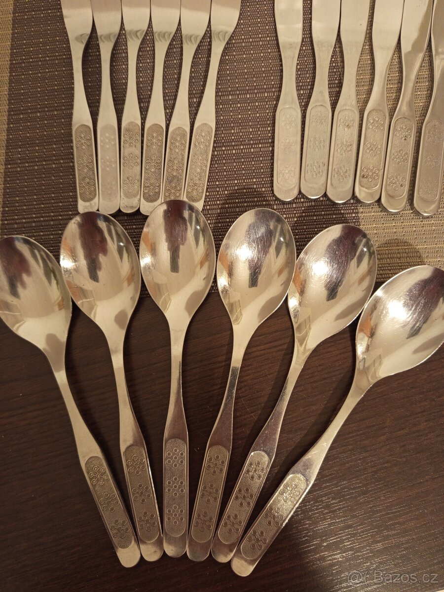 RETRO PRIBORY ROSTEX