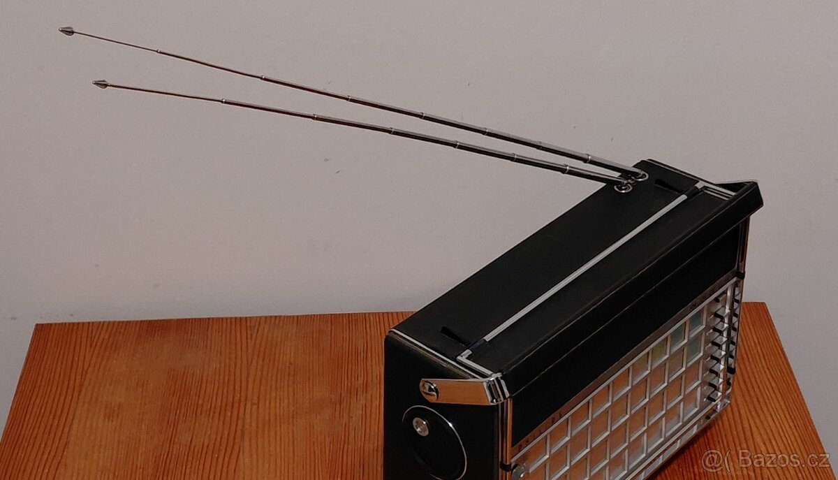 Radiopřijímač PHILIPS L6X38T