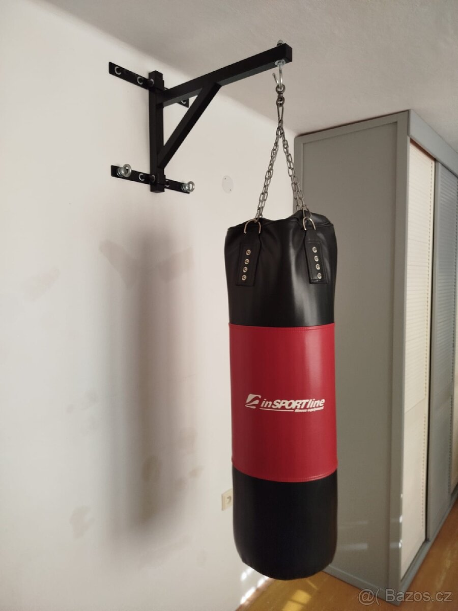 Boxovací pytel + držák na pytel