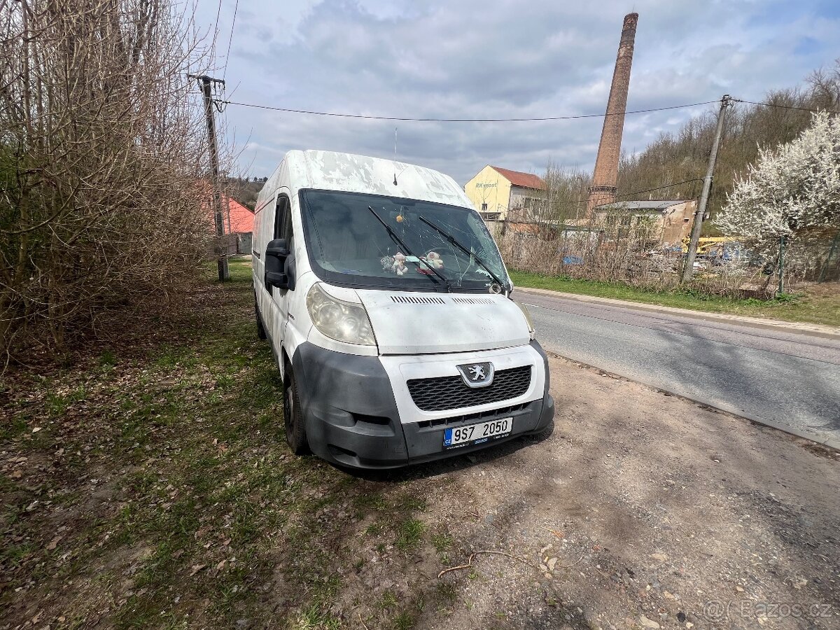 Prodam nahradní dily z peugeot boxer 2.2 hdi 88kw