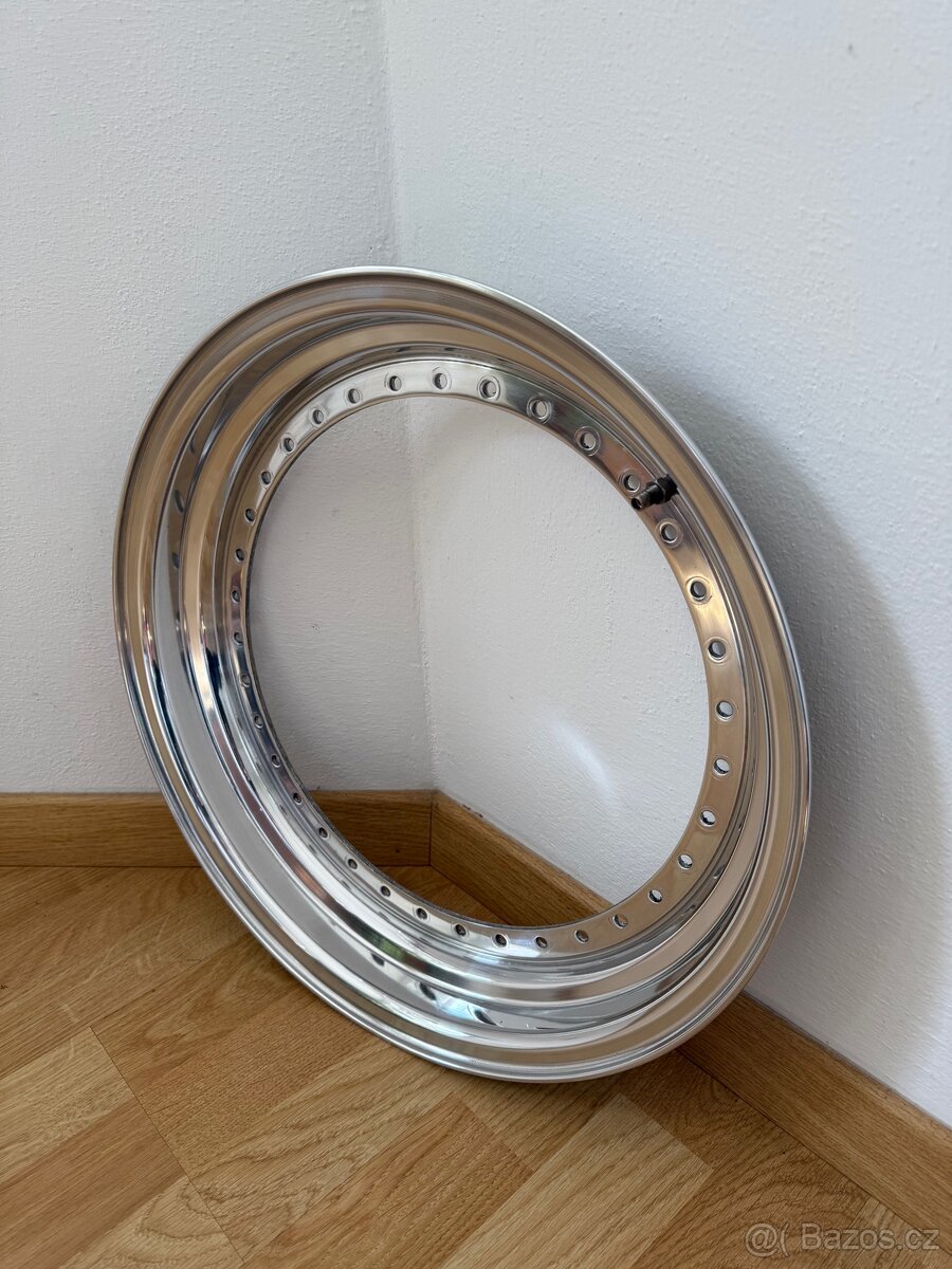 OZ Futura r16 límce