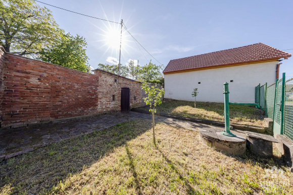Prodej vinného sklepa, Polešovice