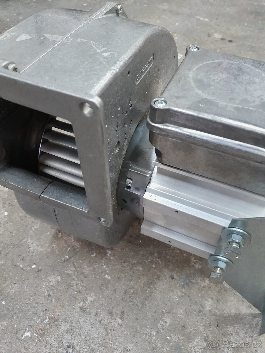 Systemair EX 140-4 nevýbušný potrubný radiálny ventilátor