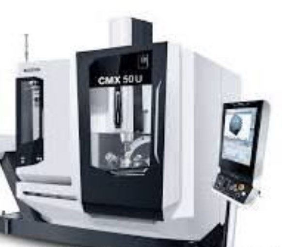 Obráběcí centra - pětiosá CMX 50U CNC