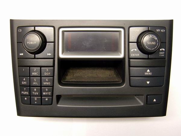 Autorádio Volvo XC 90 2003 se SIM kartou