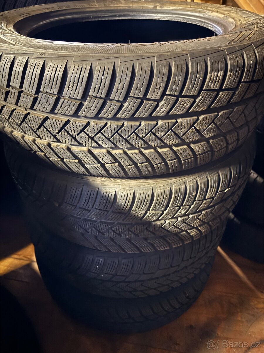 215/60 R17 zimní