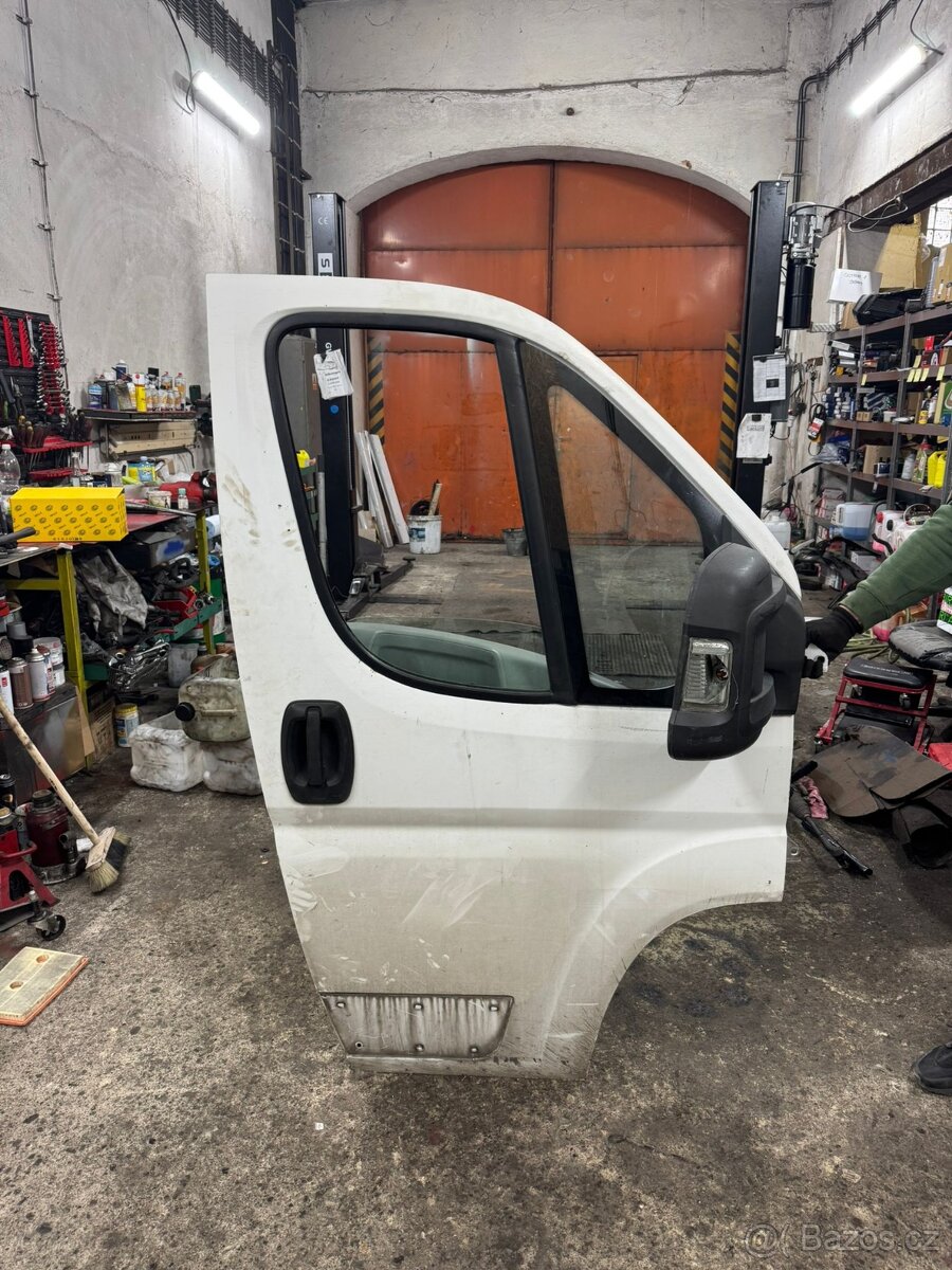 Pravé přední dveře - Fiat Ducato
