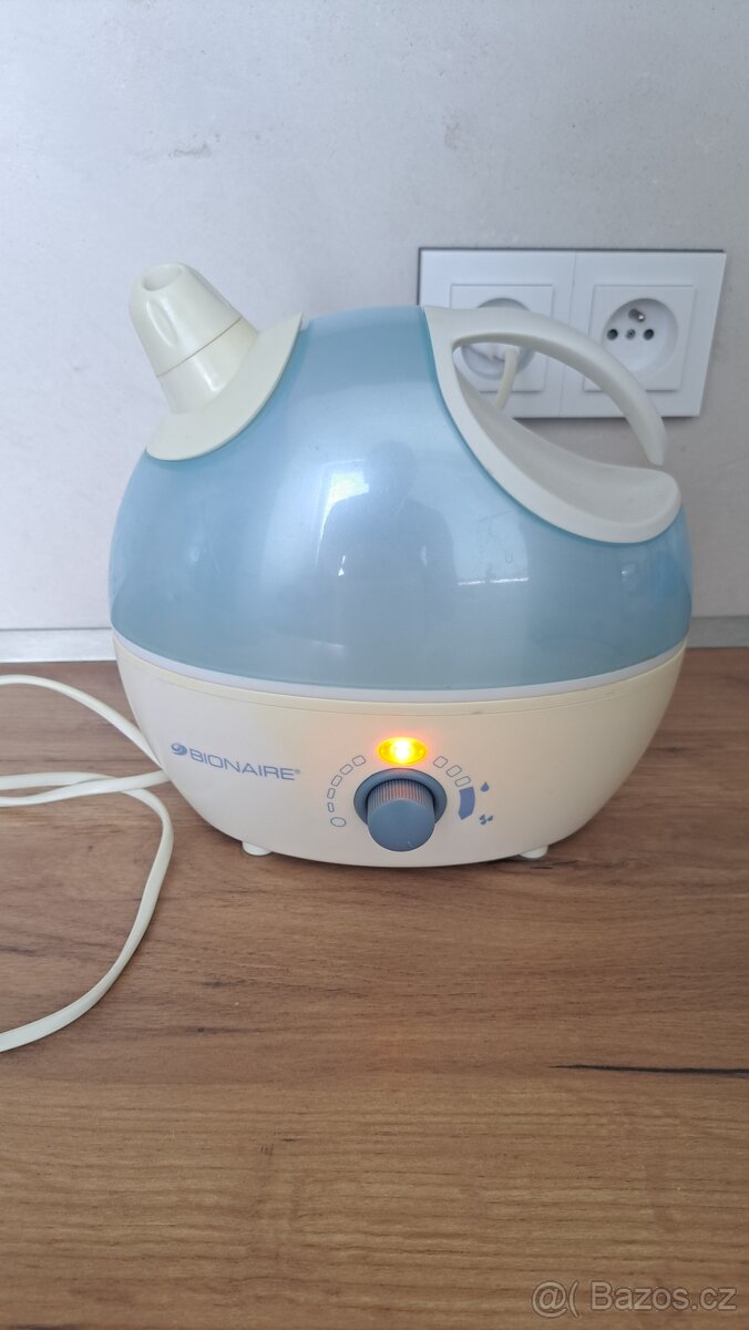 Zvlhčovač vzduchu Bionaire BU1300