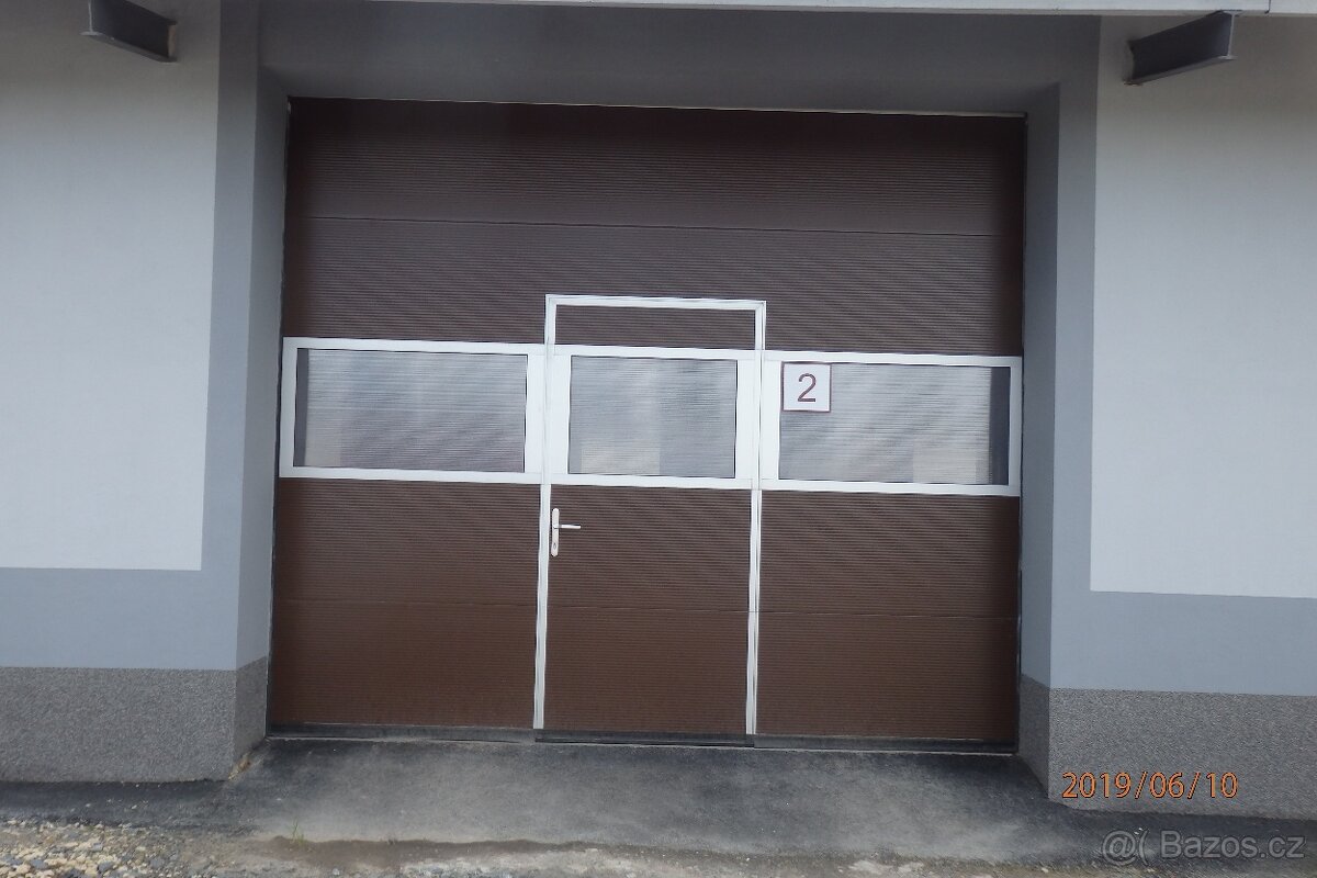 Pronájem garáže-skladu 90 m2