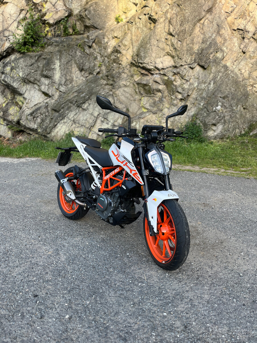 KTM Duke 390