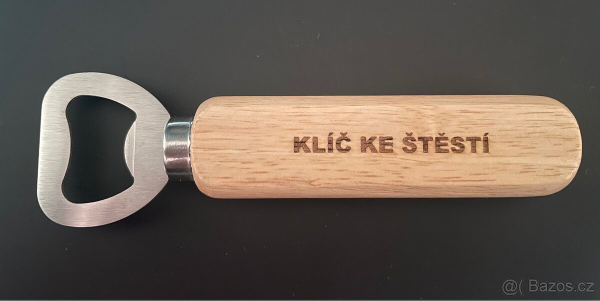 Dřevěný otvírák KLÍČ KE ŠTĚSTÍ
