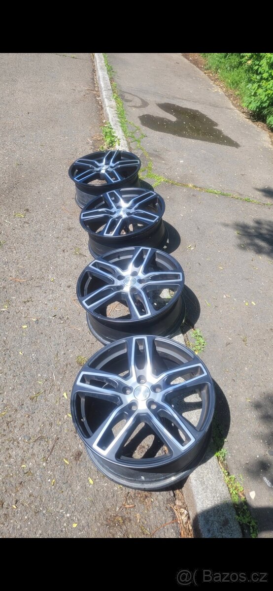 Audi A6 sada alu disků+pneu 225/45_R18