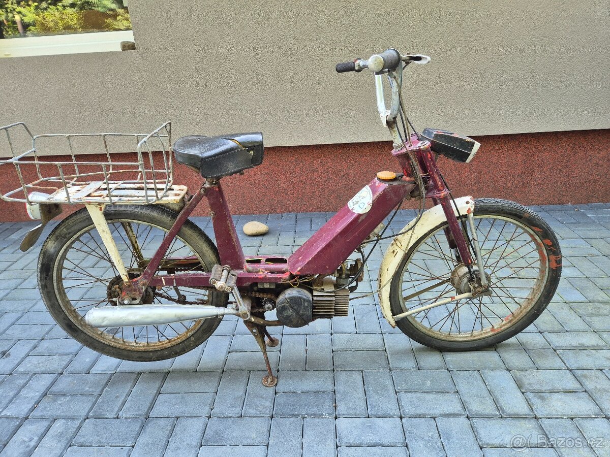 Babetta 228, vínová
