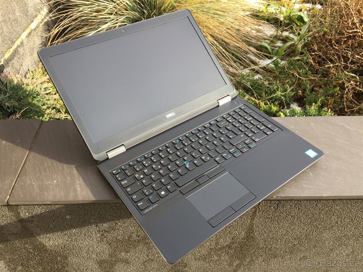 Dell Latitude E5570 - netradiční konfigurace s i5-6440HQ