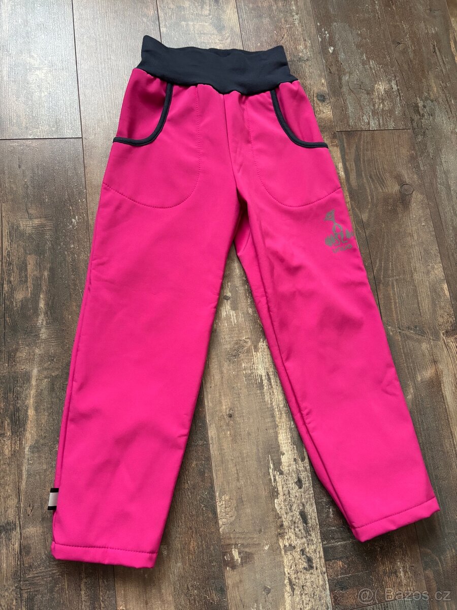 Softshelové kalhoty zn.UNUO dětské 122/128 vel