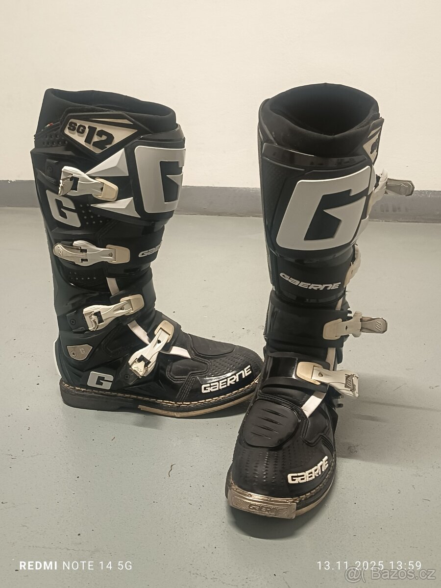 Gaerne SG12 Black&White