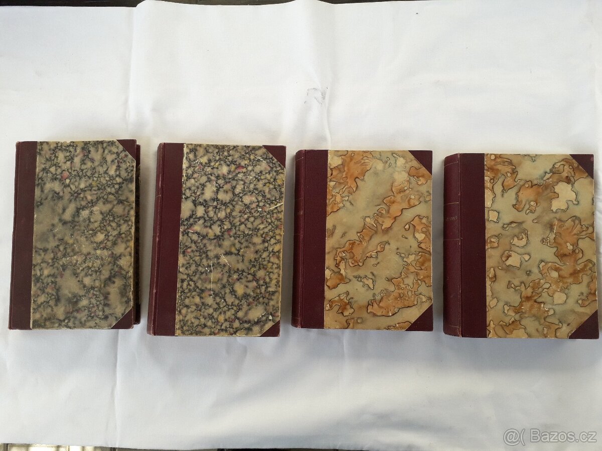 Prodám staré knihy z roku 1929.