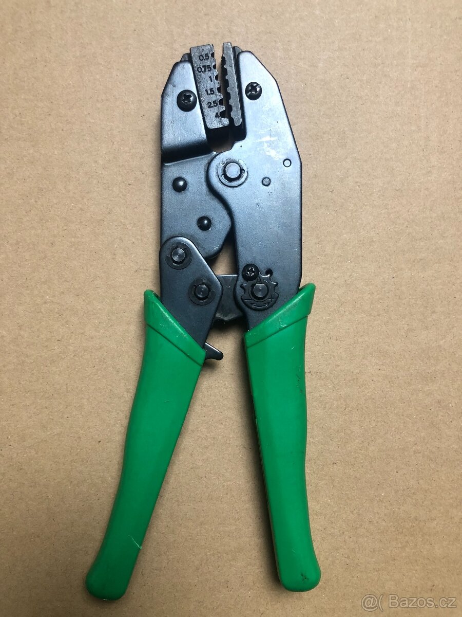 Kleště na dutinky 0,5-4mm