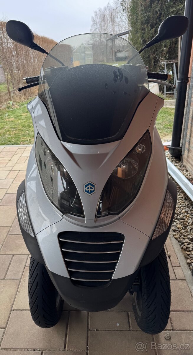 Piaggio mp3 125
