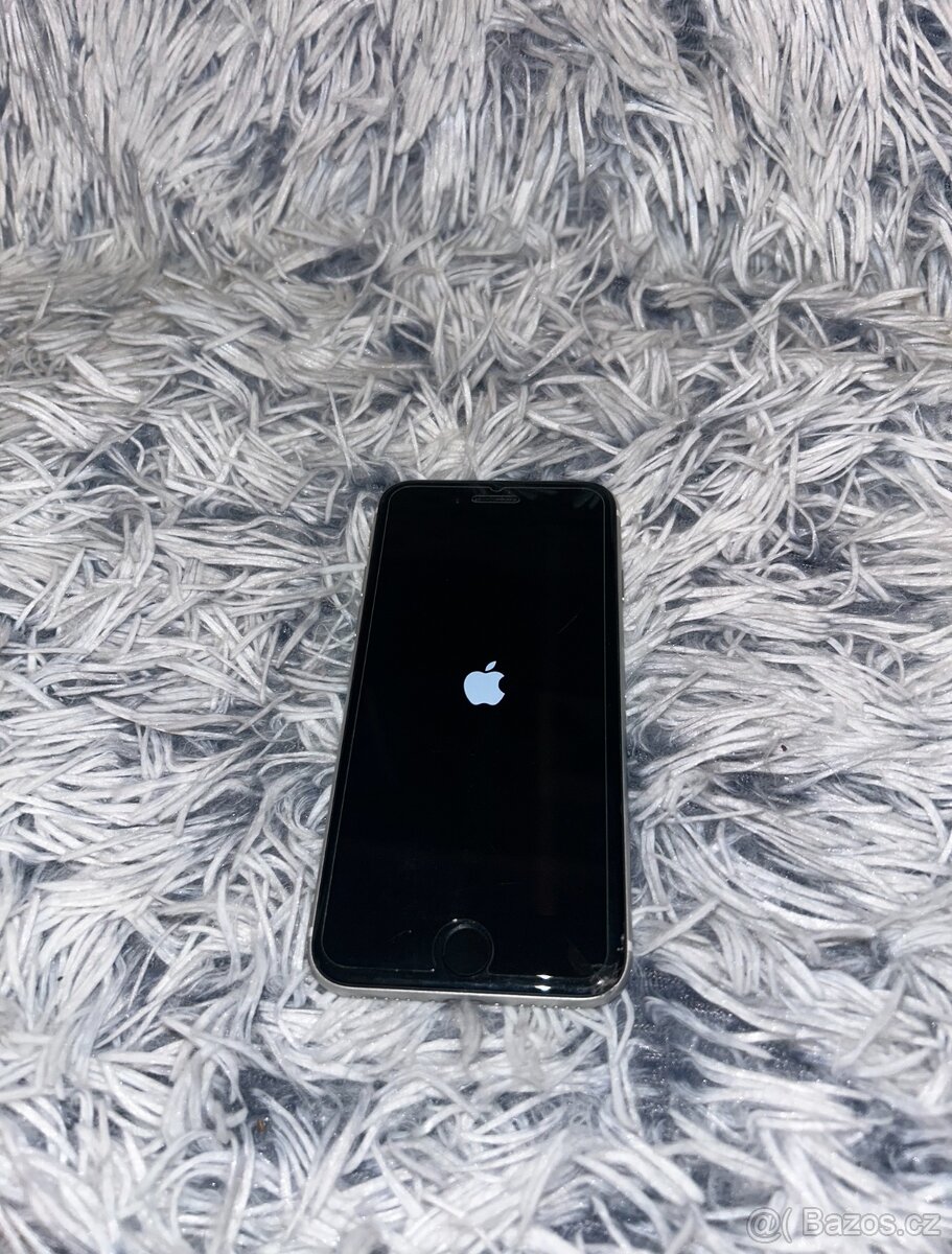 Apple IPHONE SE 95% baterie 128gb paměť