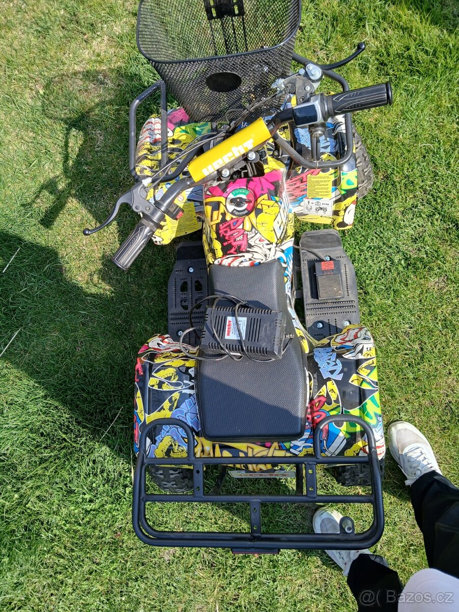 Elektrická čtyřkolka