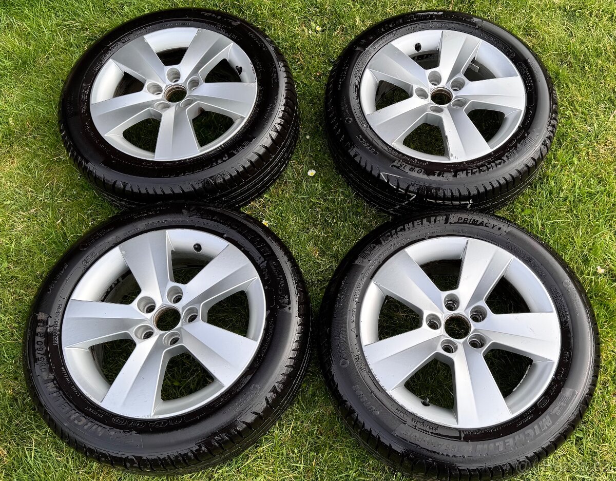 Škoda ALU kola 185/60R15 letní pneu