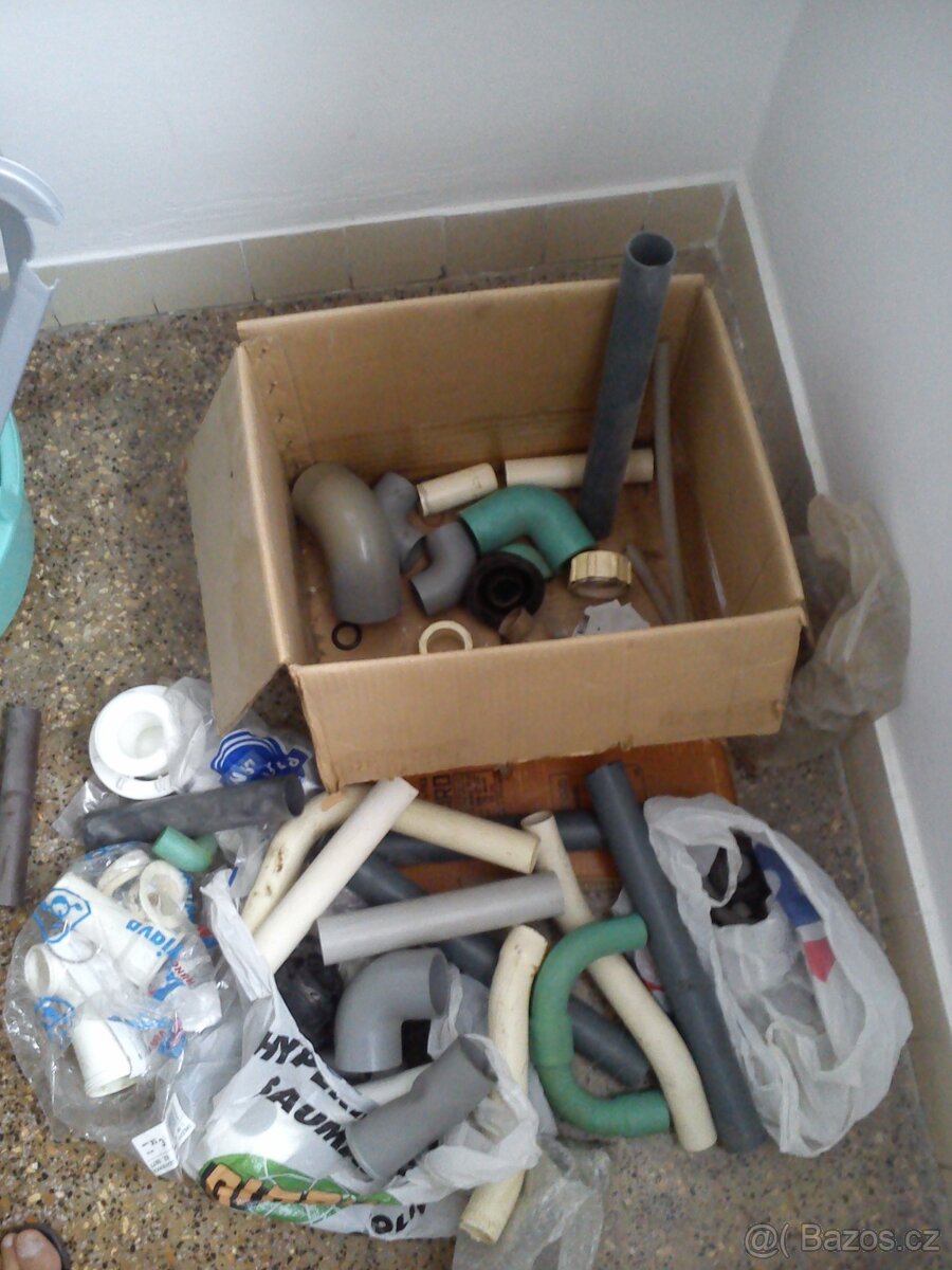 instalomateriál
