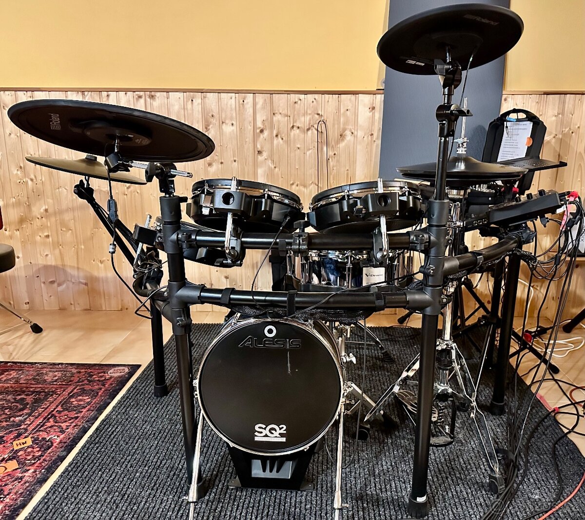 ROLAND TD 27 KV2 black edition e-drum set