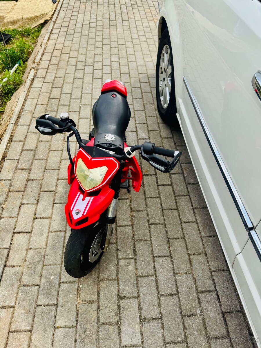 Ducati Hypermotard