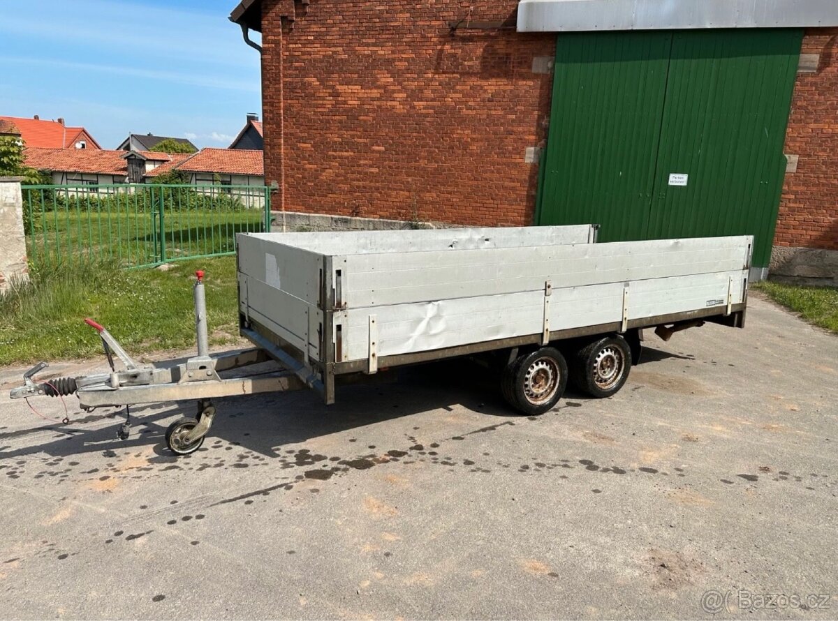 Přívěsný vozík 3000kg