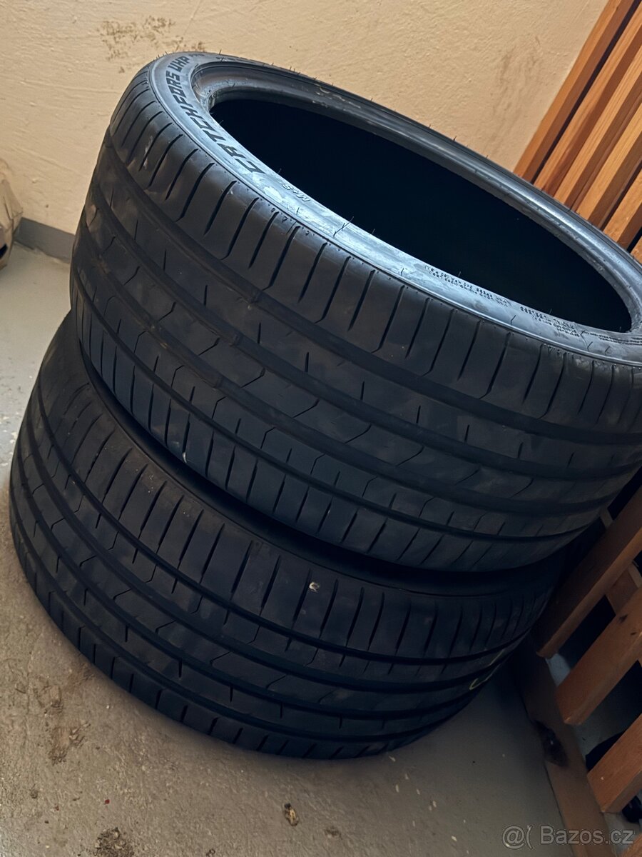 Letní Pneu 255/35R19