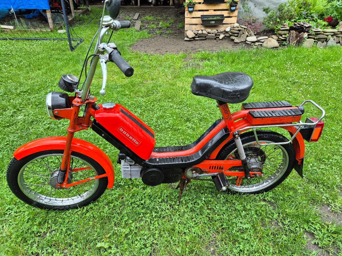 Babetta 210 s kartičkou, červená 3.