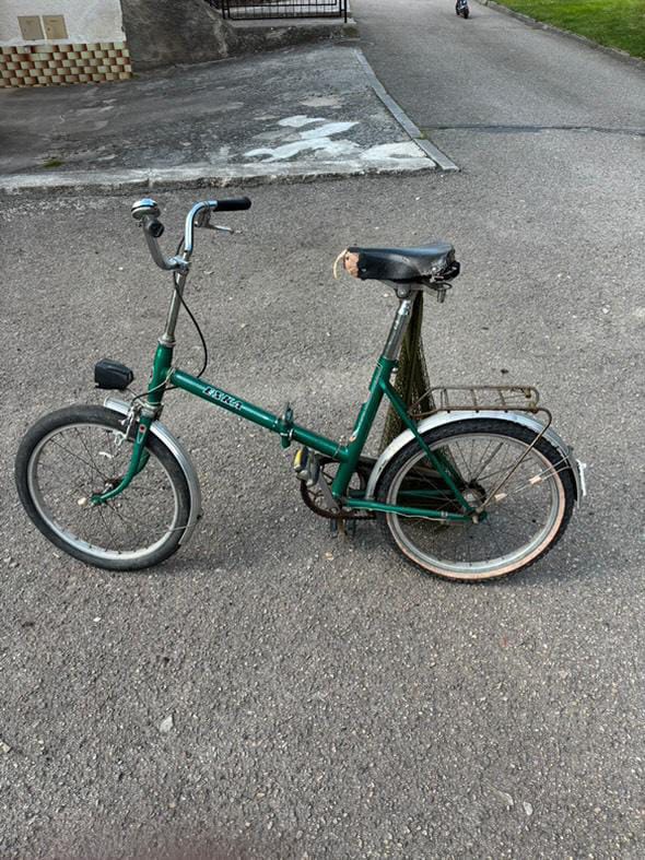 Skládací kolo eska