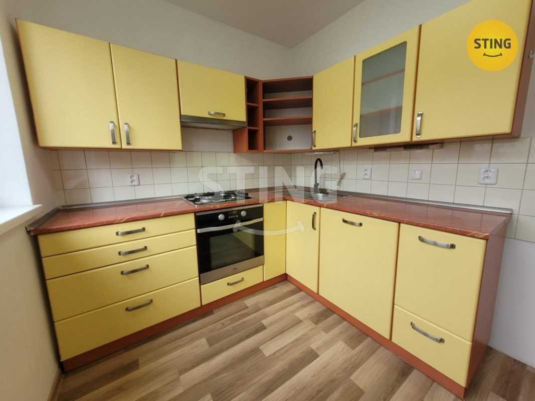 Byt 2+1 s balkónem k pronájmu, Ostrava / Mor. Ostrav, 132753