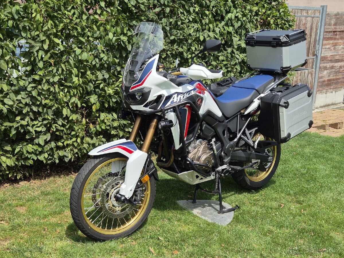 Honda crf 1000 Africa Twin pouze 9500 km