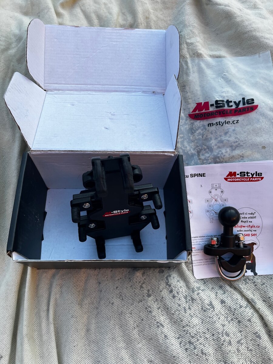 Drzak telefonu Spine na moto, M-style