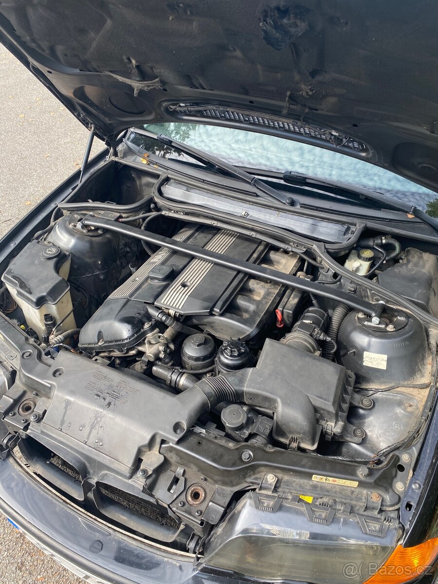 Motor BMW E46 323i M52B25TU