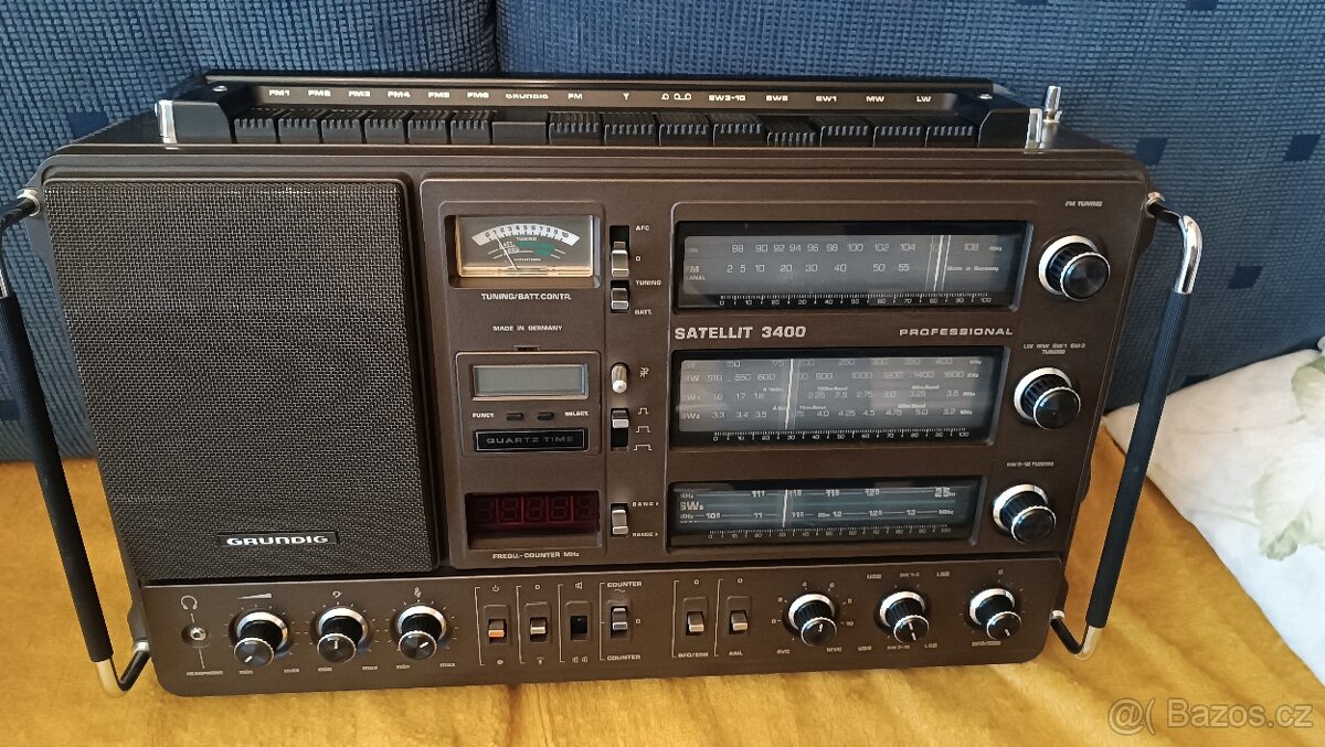 GRUNDIG SATELIT 3400 profesionál.