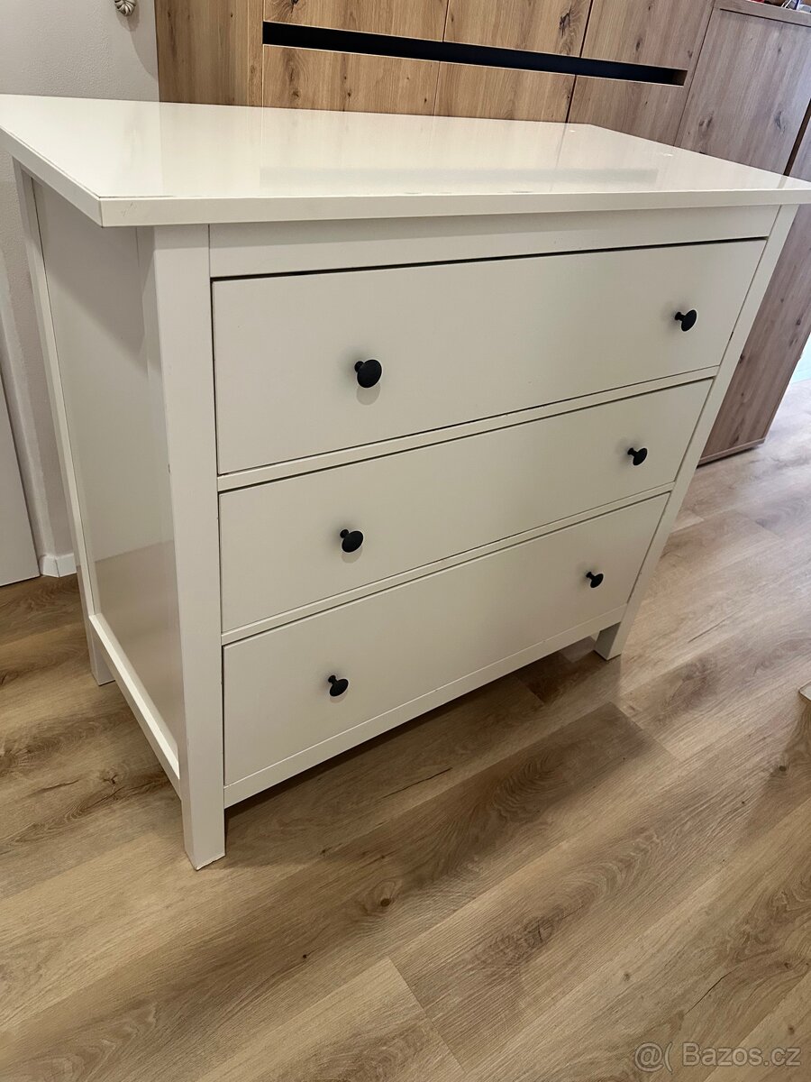 Komoda Hemnes