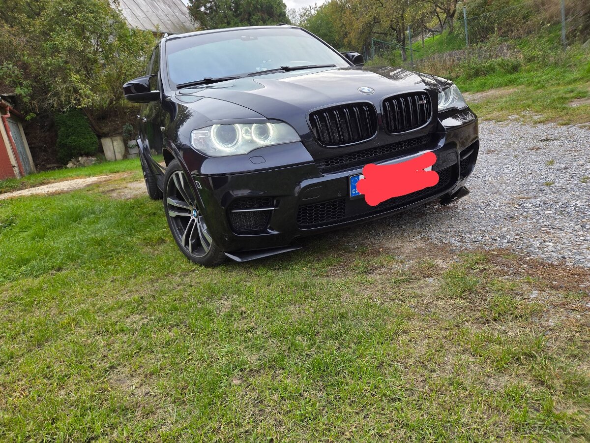 BMW X5 M50D E70 RV 4/ 2013 PLNA VYBVA VELKY SERVIS
