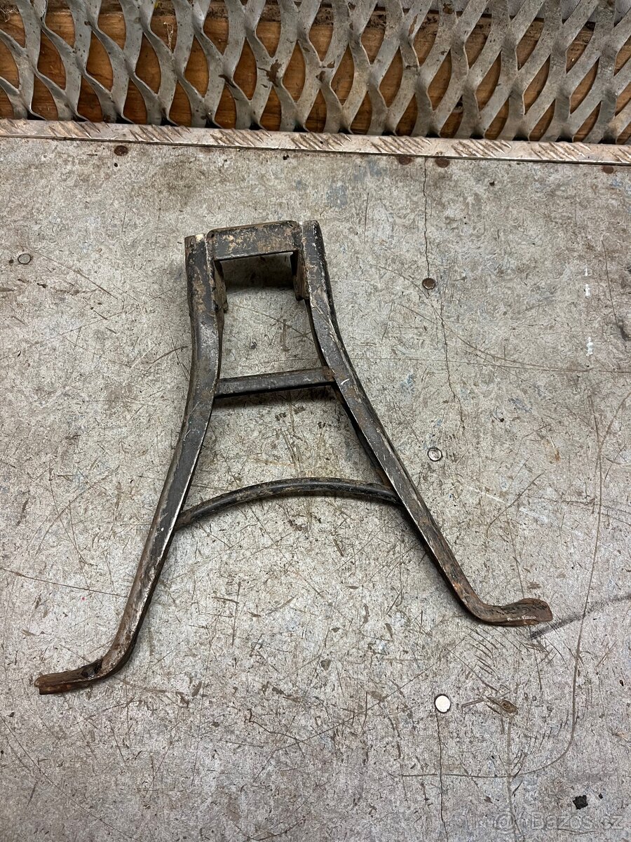 Stojan Jawa pionýr/mustang