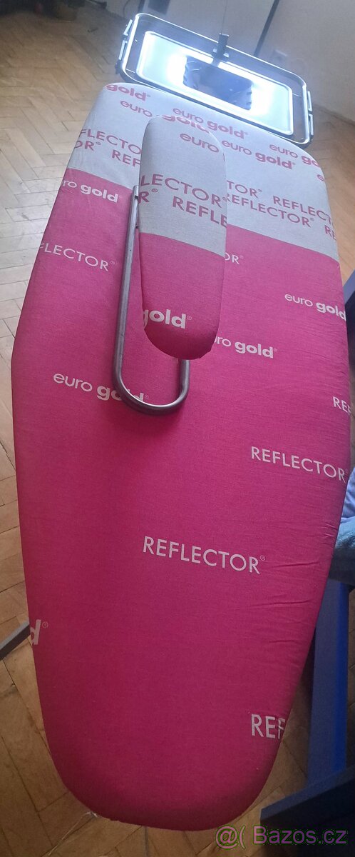 Žehlící prkno nepoužité