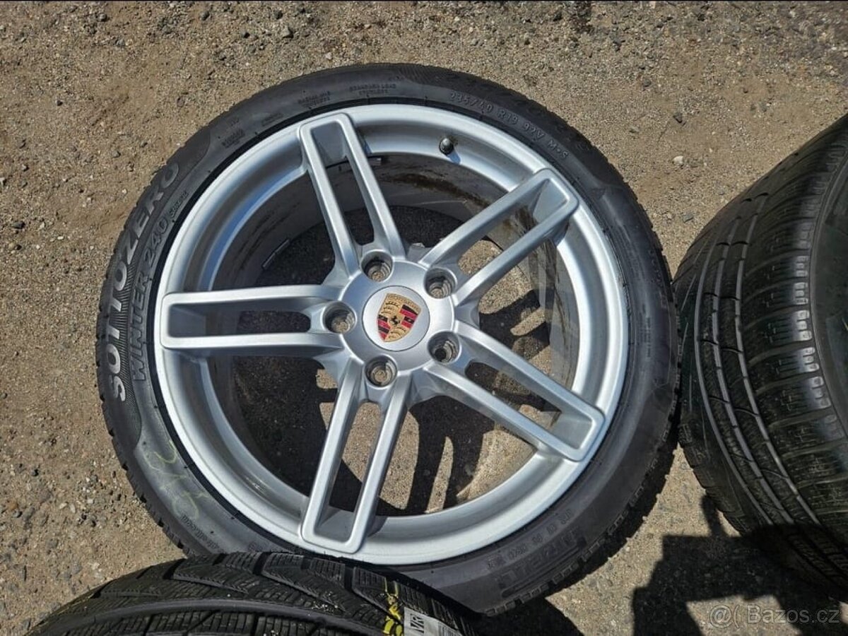 zimní Originální alu kola Porsche Carrera C2 911 991 R19