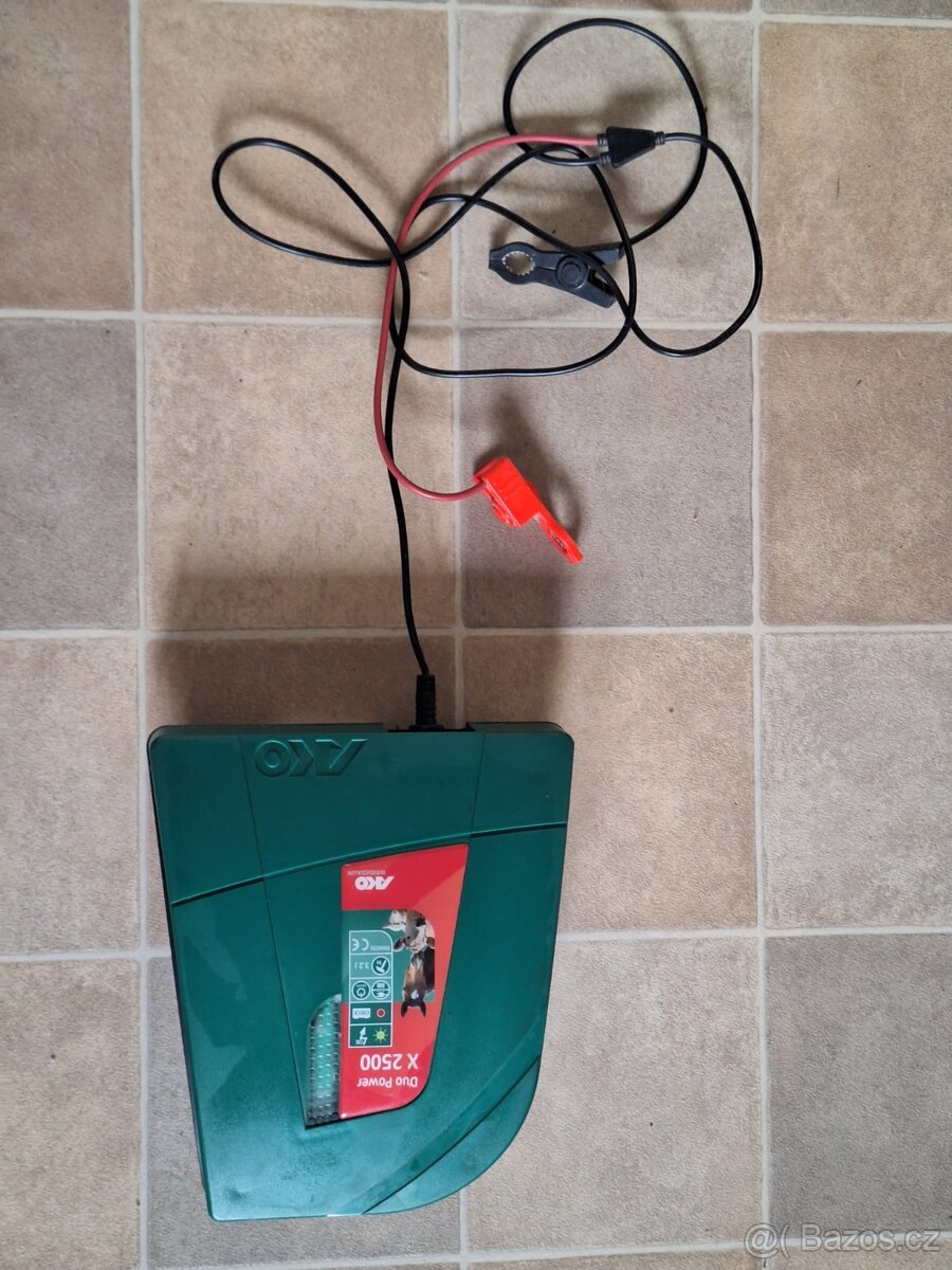 elektrický zdroj +různé