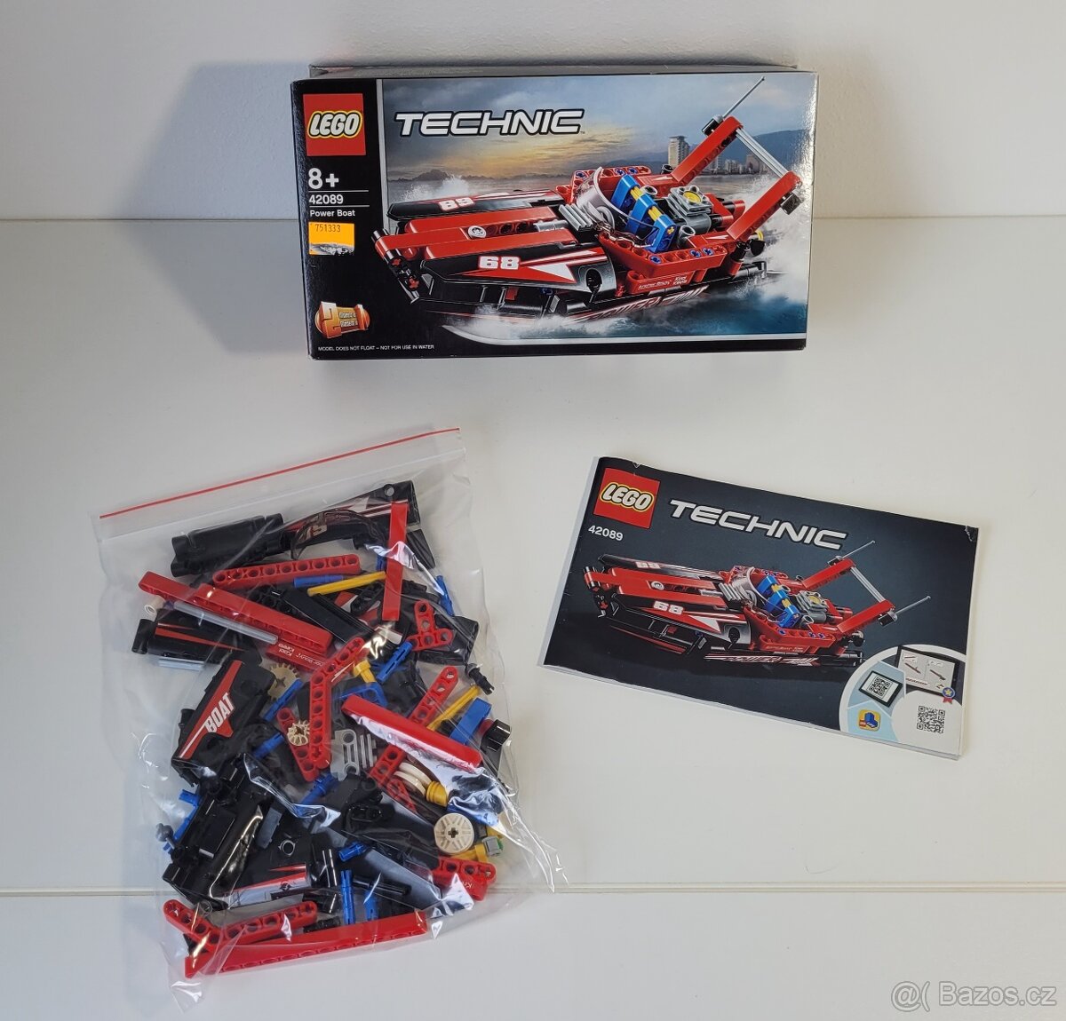 LEGO Technic 42089 - Motorový člun