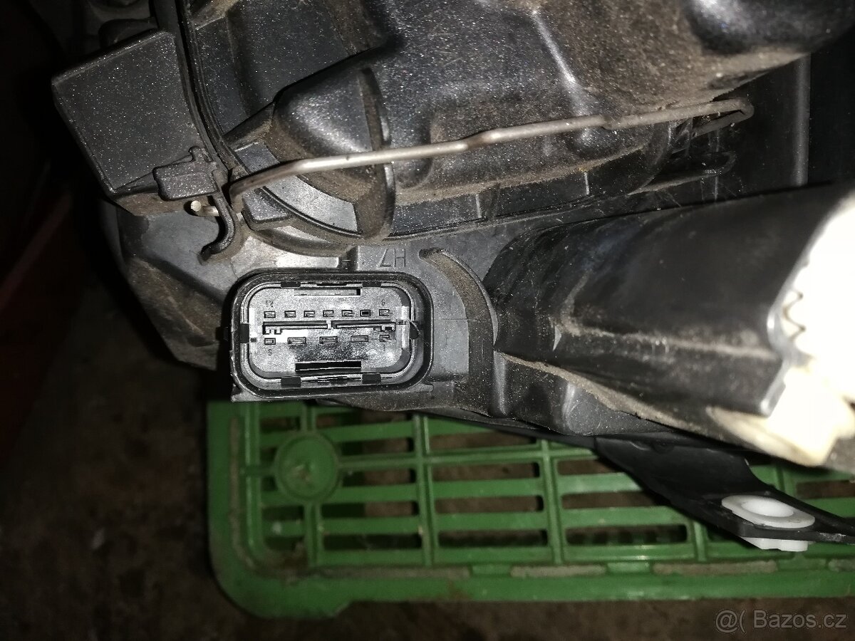 Přední světlo bmw e91