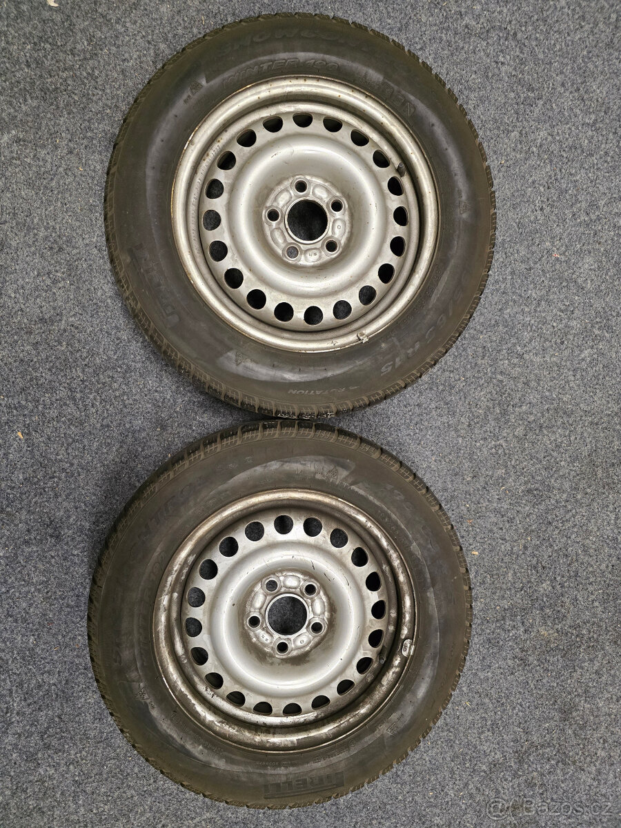 Ford Connect - plech originál R15zimní