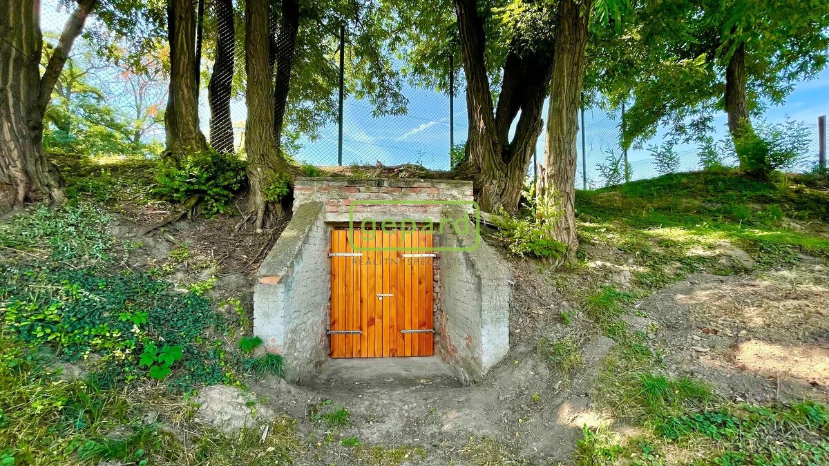 Vinný sklep v obci Jaroslavice
