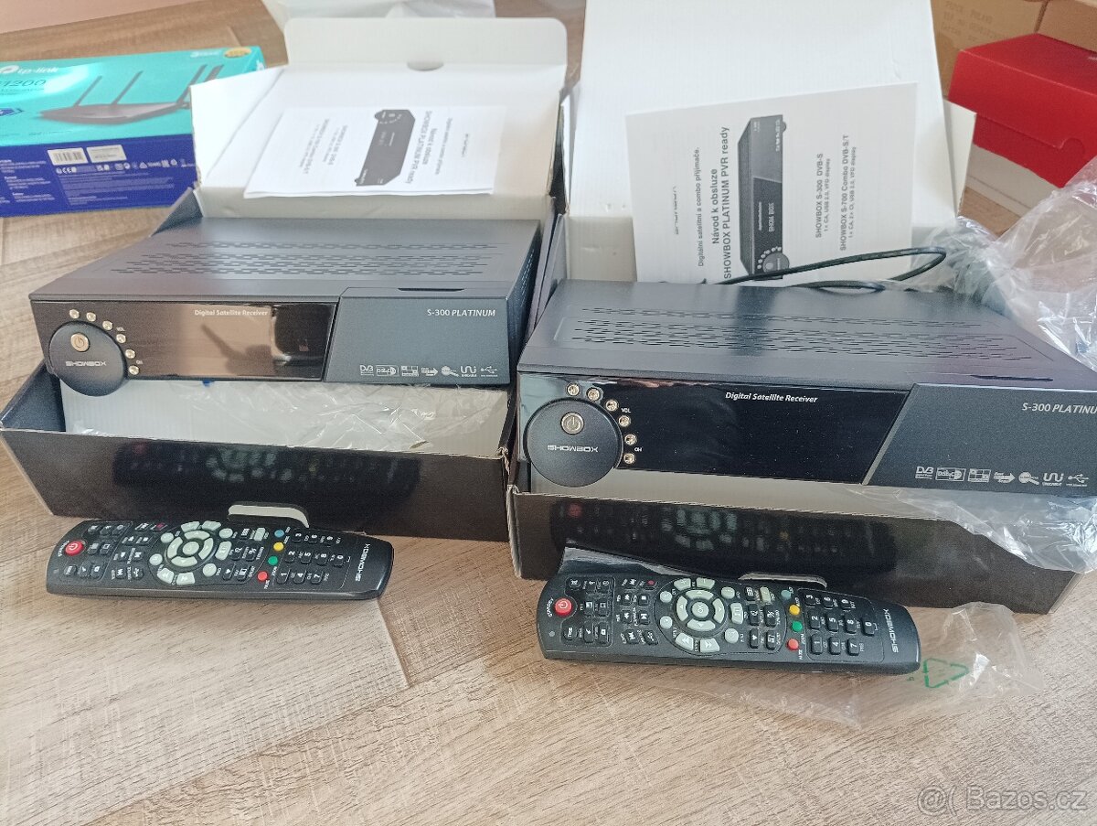 Satelitní přijímač Showbox
